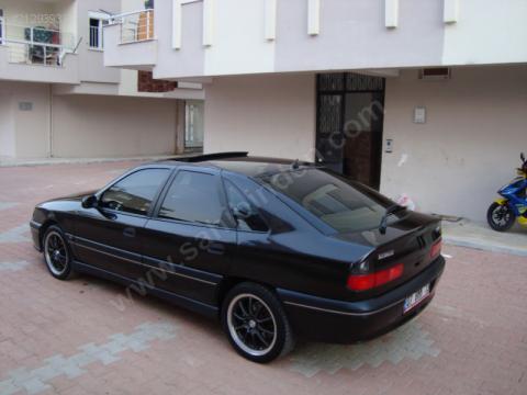 212939339dl.jpg